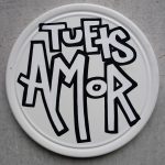 «Tu ets amor» by Me Lata – round piece in spray and acrylic on cans, Artevistas, Barcelona