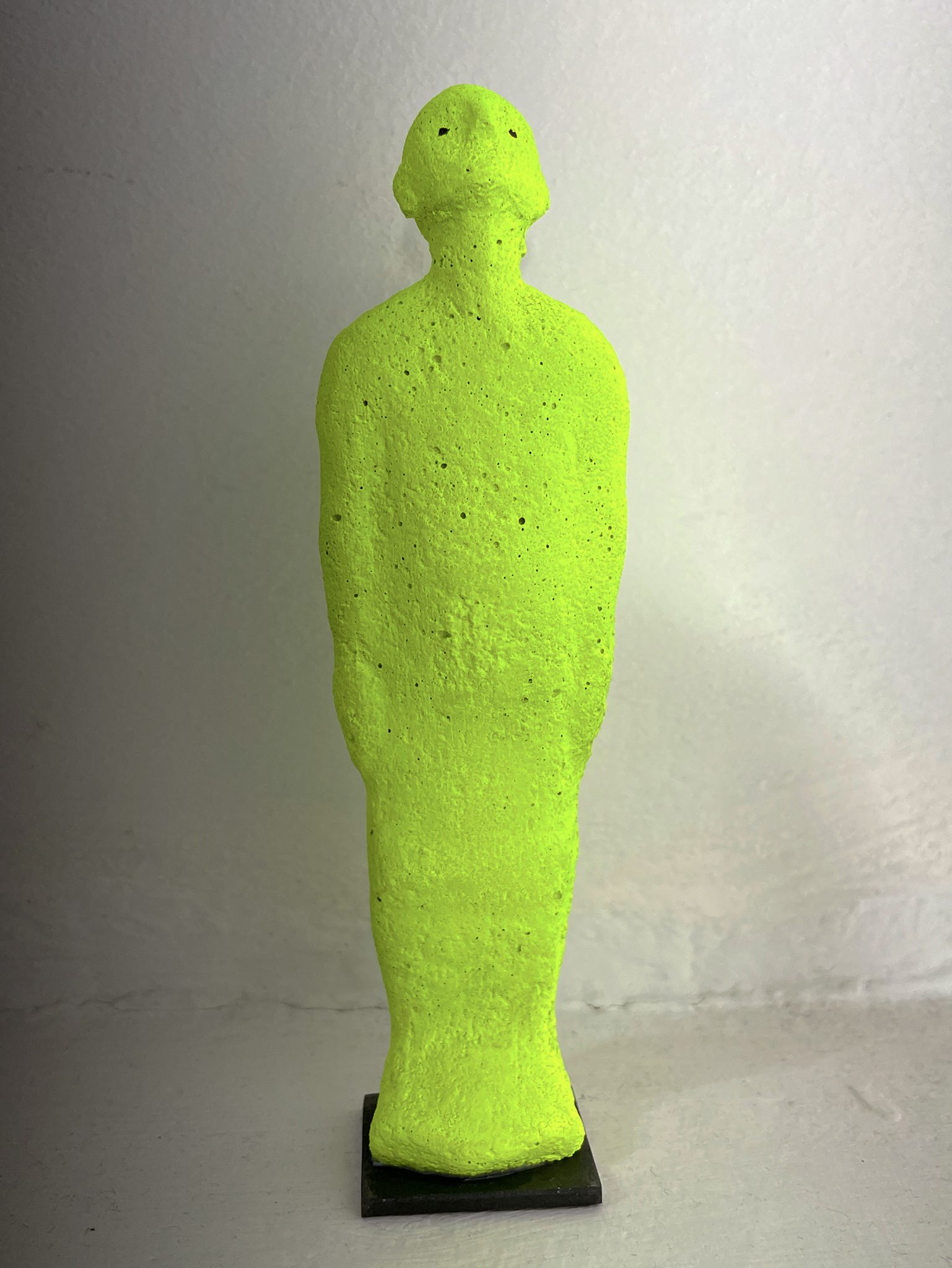 Ramón Pons Individuo fluor Artevistas gallery